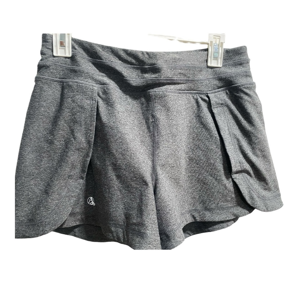 Reactivate Athletic Shorts, built in Underwear, size Medium,‎ Grey